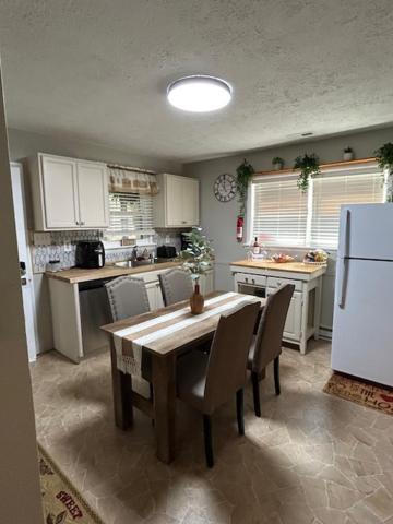 Serene Retreat! 420 Friendly In Designated Area, 3 Minutes To Downtown Ричмънд Екстериор снимка